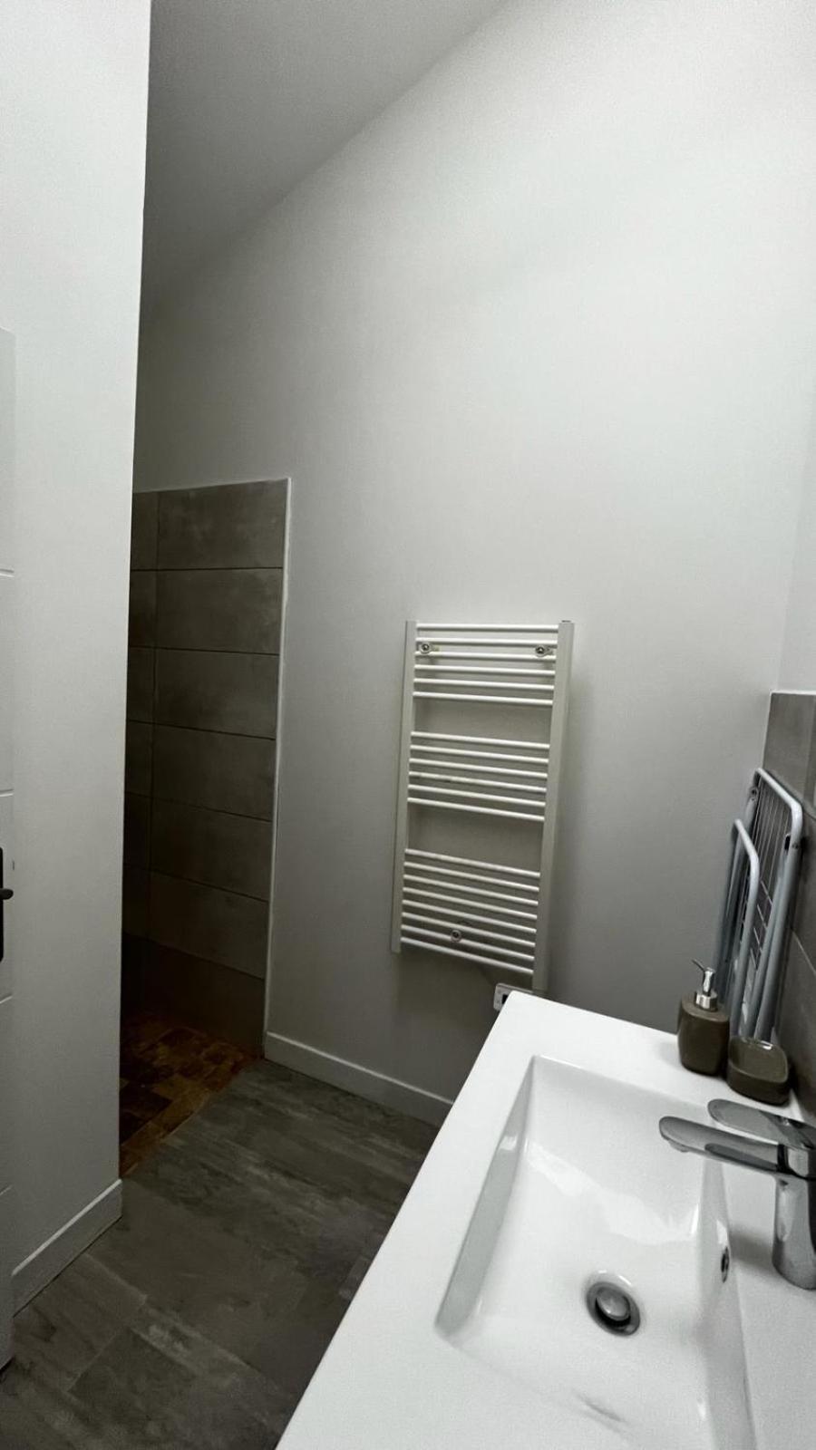 Spacieux T2, Residence Charles Trenet Narbonne Zimmer foto