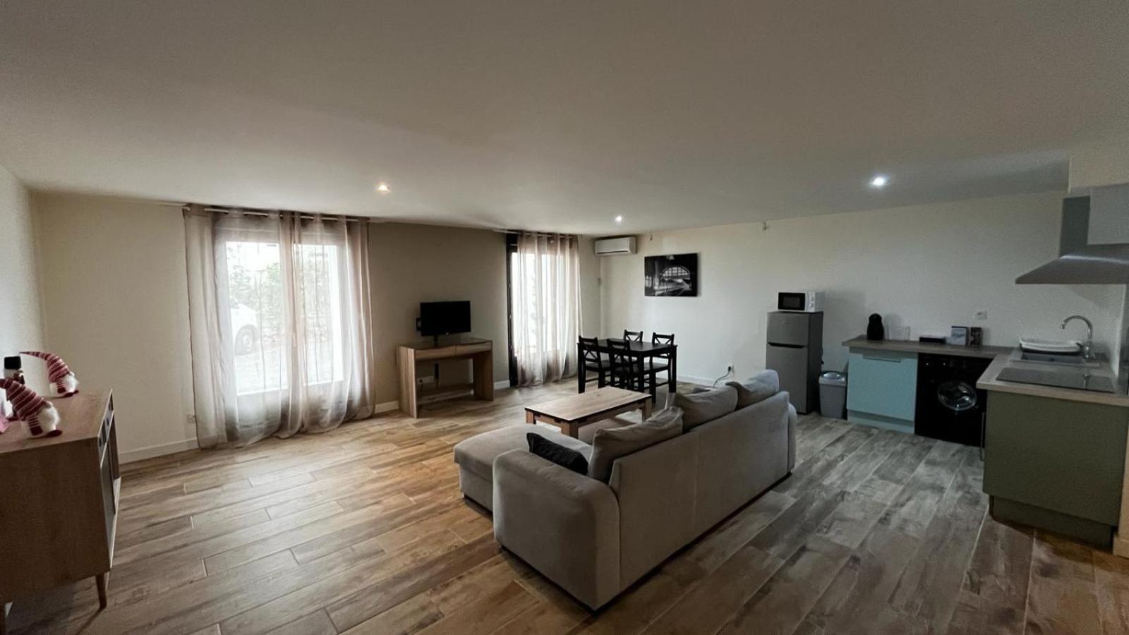 Spacieux T2, Residence Charles Trenet Narbonne Zimmer foto